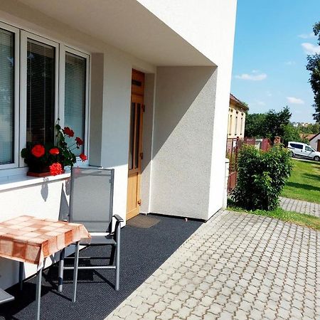 Apartman Jaruska ตีน นาด โวลตาวู ภายนอก รูปภาพ